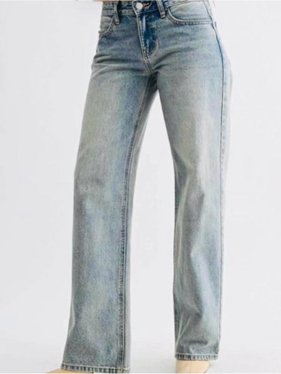 JBD Denim - Women’s JBD Tint Relaxed Straight Leg Jeans